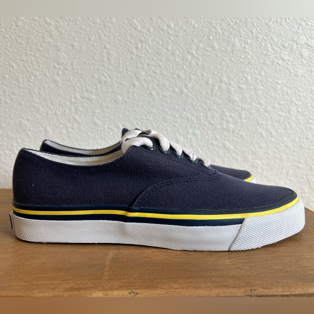 POLO RALPH LAUREN NAVY CANVAS SNEAKERS SIZE 5.5 B SKID RESISTANCE SOLE